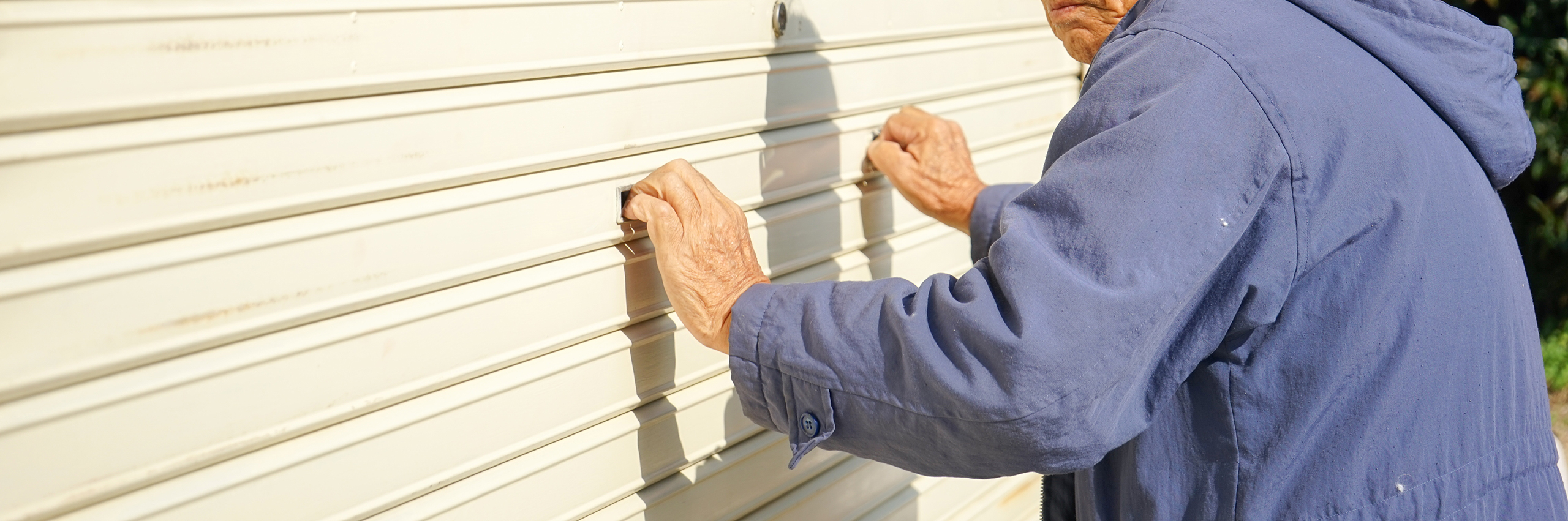 豆知識②｜シャッター修理と交換、どちらを選ぶべき？